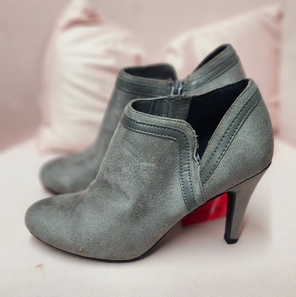 Booties - Picture 2 of 3